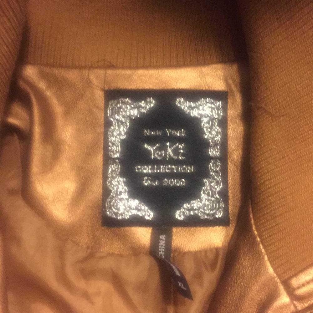 Jacket - Picture 5 of 5